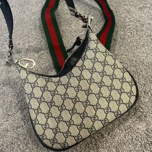 GUCCI ATTACHE SMALL SHOULDER BAG